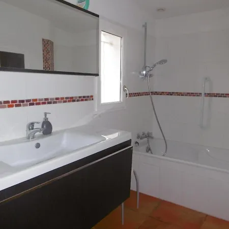 Marena Adaptee Handicapes *