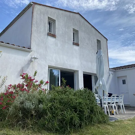 Marena Adaptee Handicapes Dolus d'Oléron